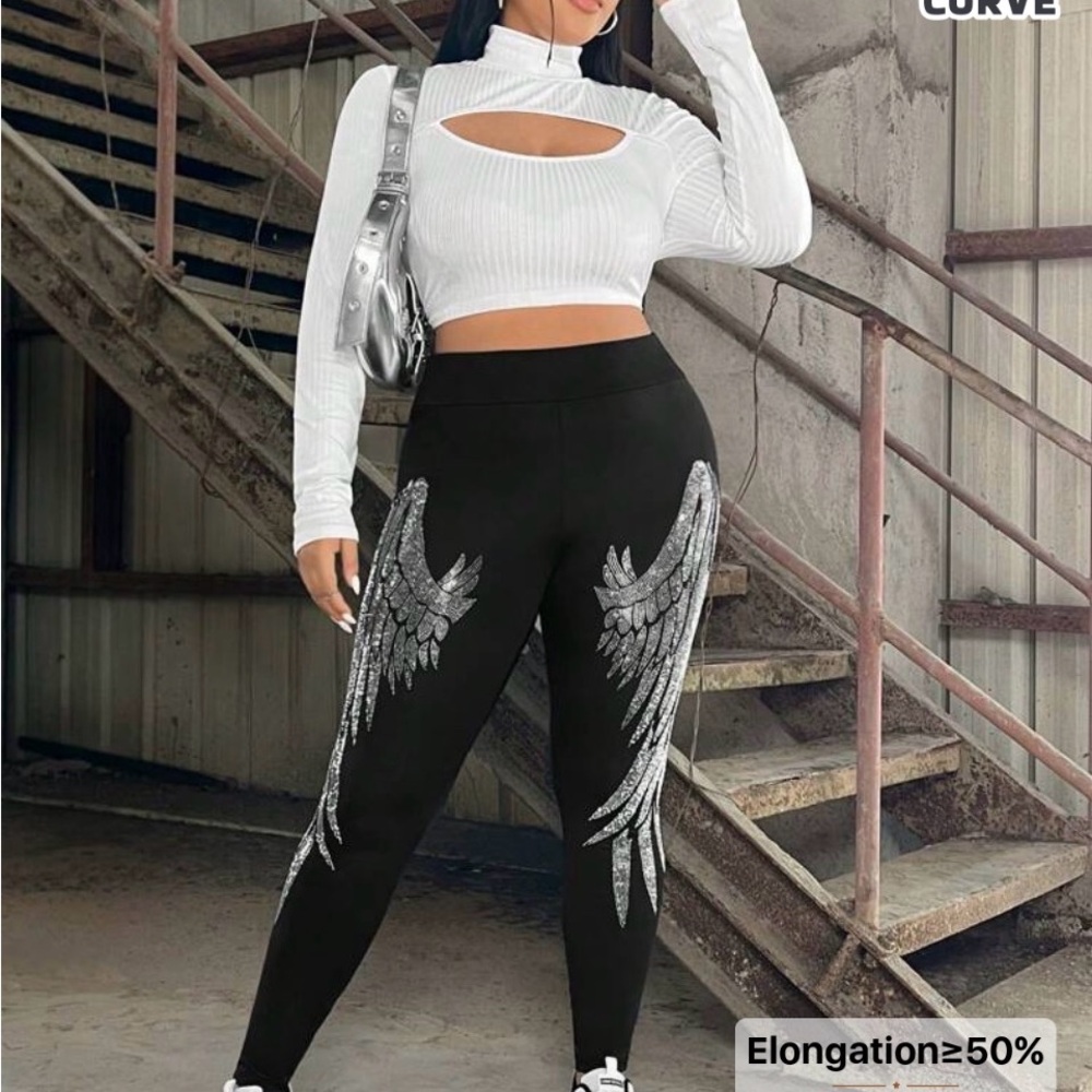 Plus Size Black Leggings with Silver Wing Print - Picture 3 of 4